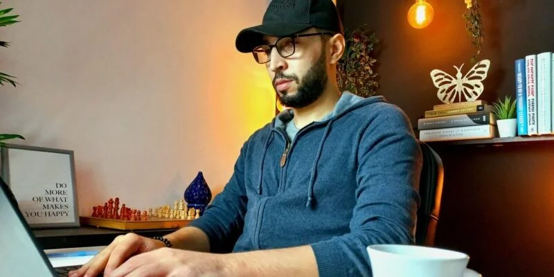 لماذا قررت إنشاء مدونة و أن أجعل من كتابة المقالات عادة؟ start a blog